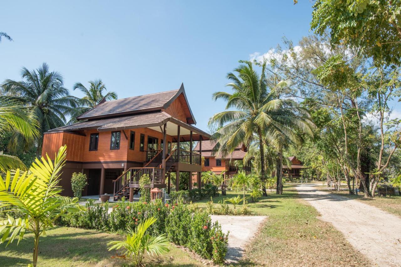 ThaiLife Wellness&Meditation Resort- SHA Plus Khao Lak Zewnętrze zdjęcie